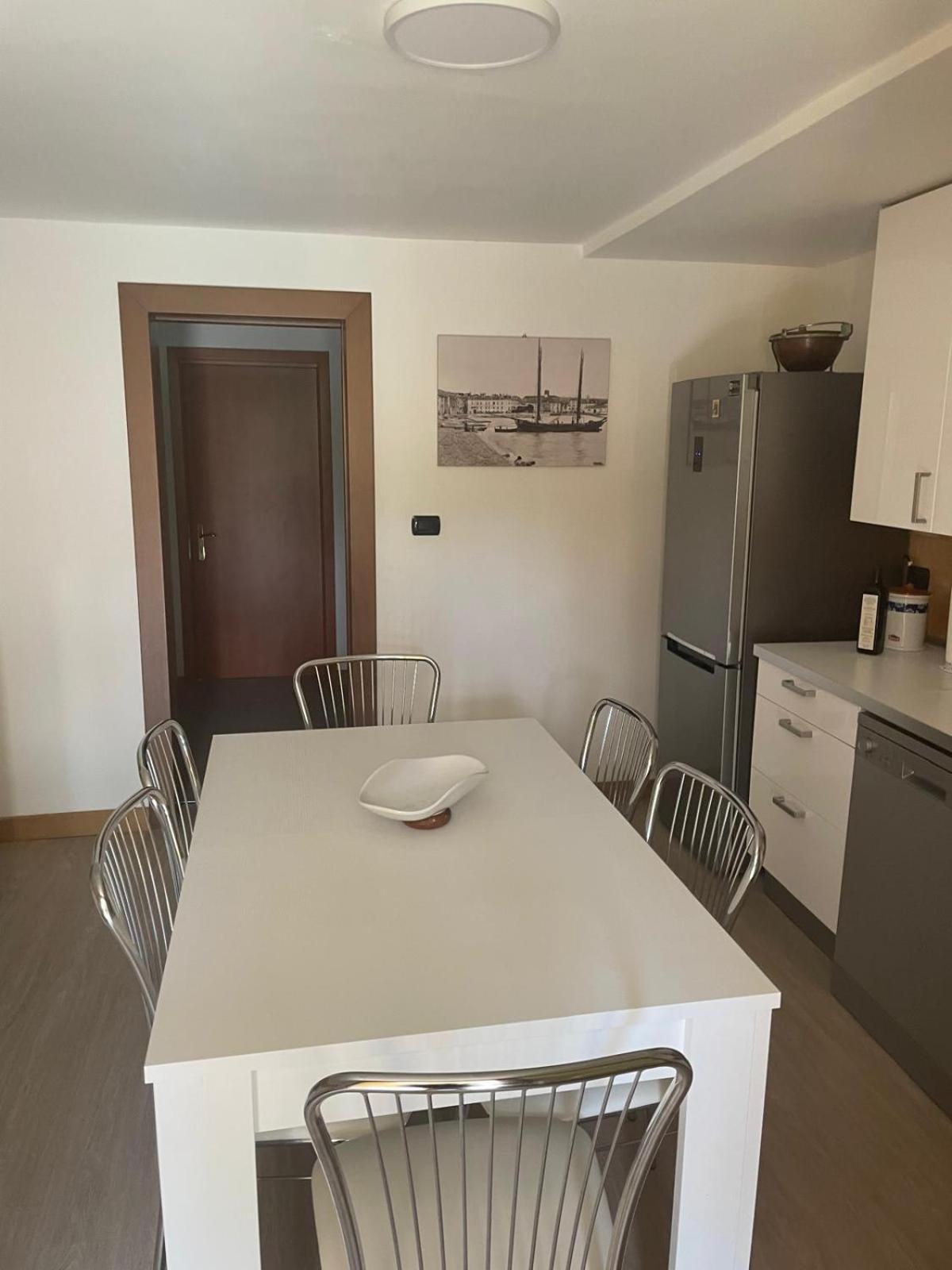 Villa Elena Appartamento In Villa Montinelle Екстериор снимка